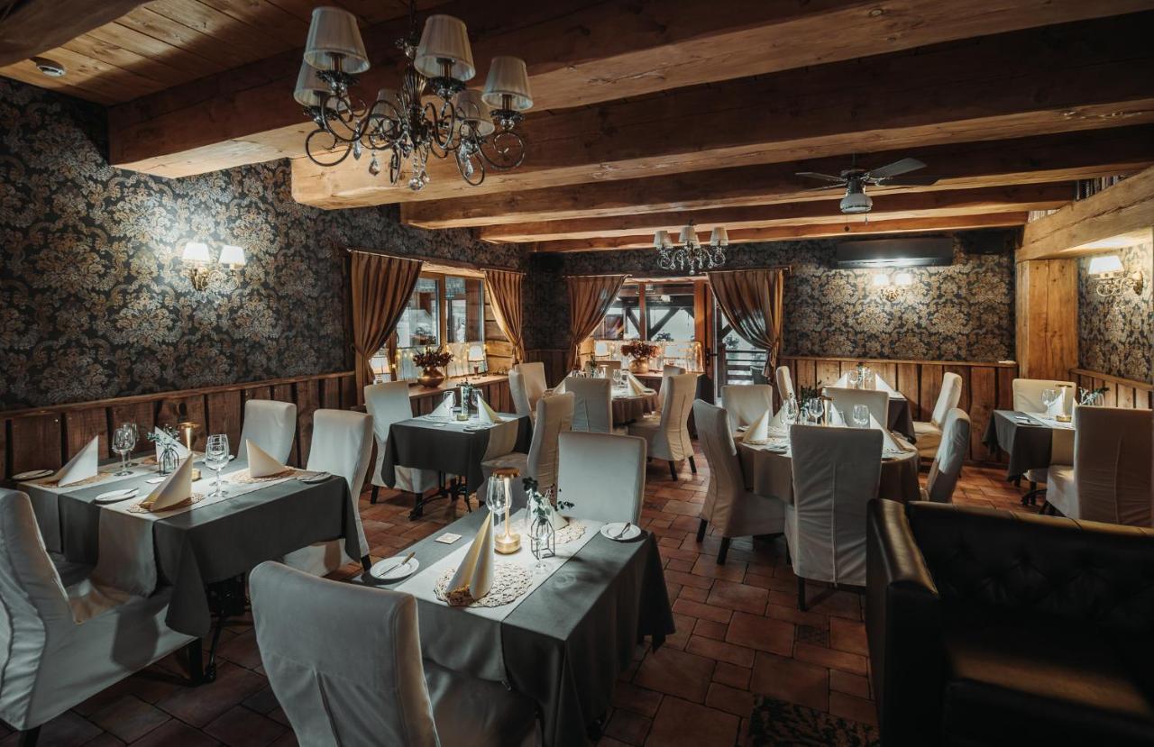 Ozolnieki Agate Hotel מראה חיצוני תמונה