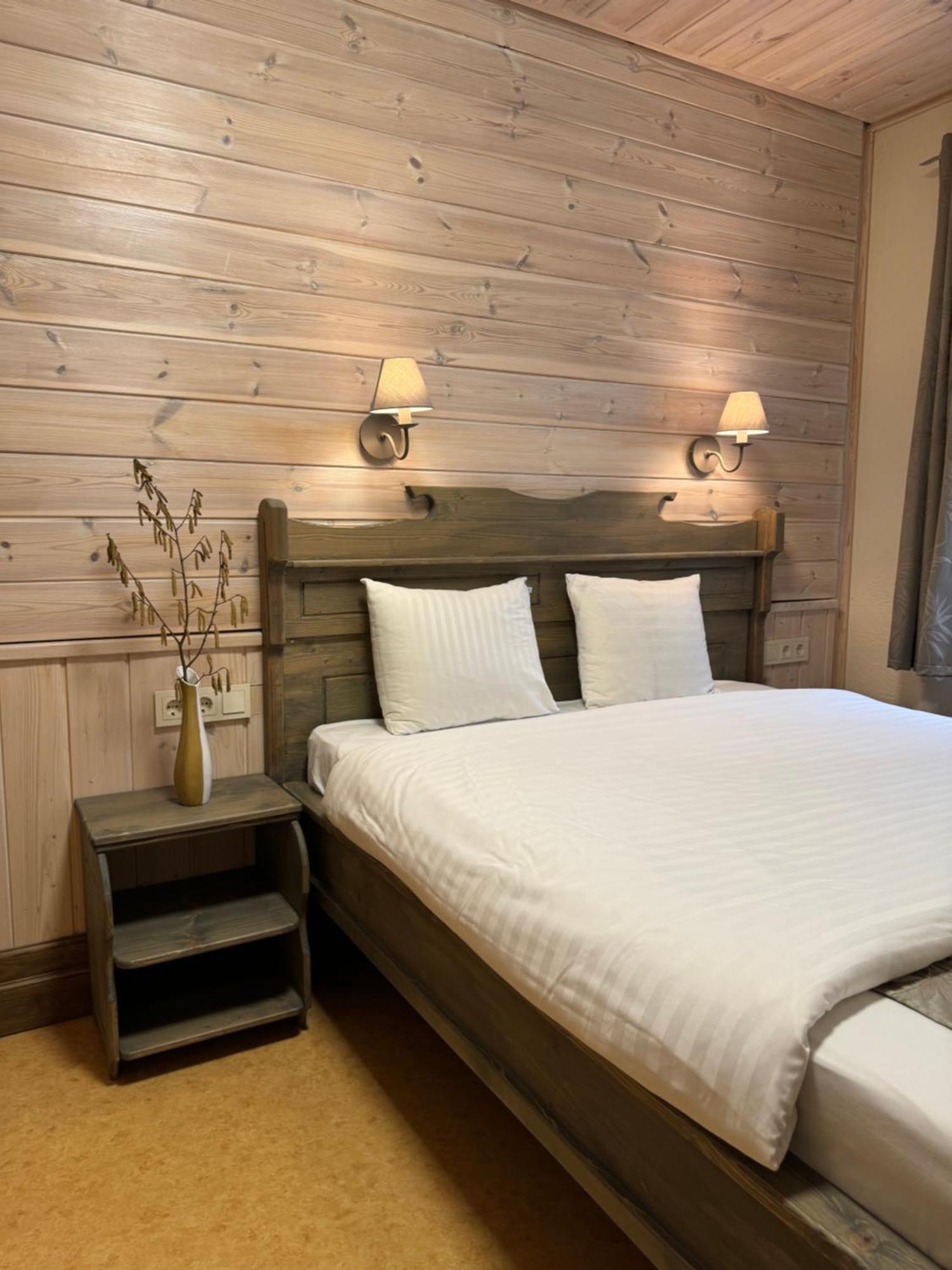Ozolnieki Agate Hotel מראה חיצוני תמונה