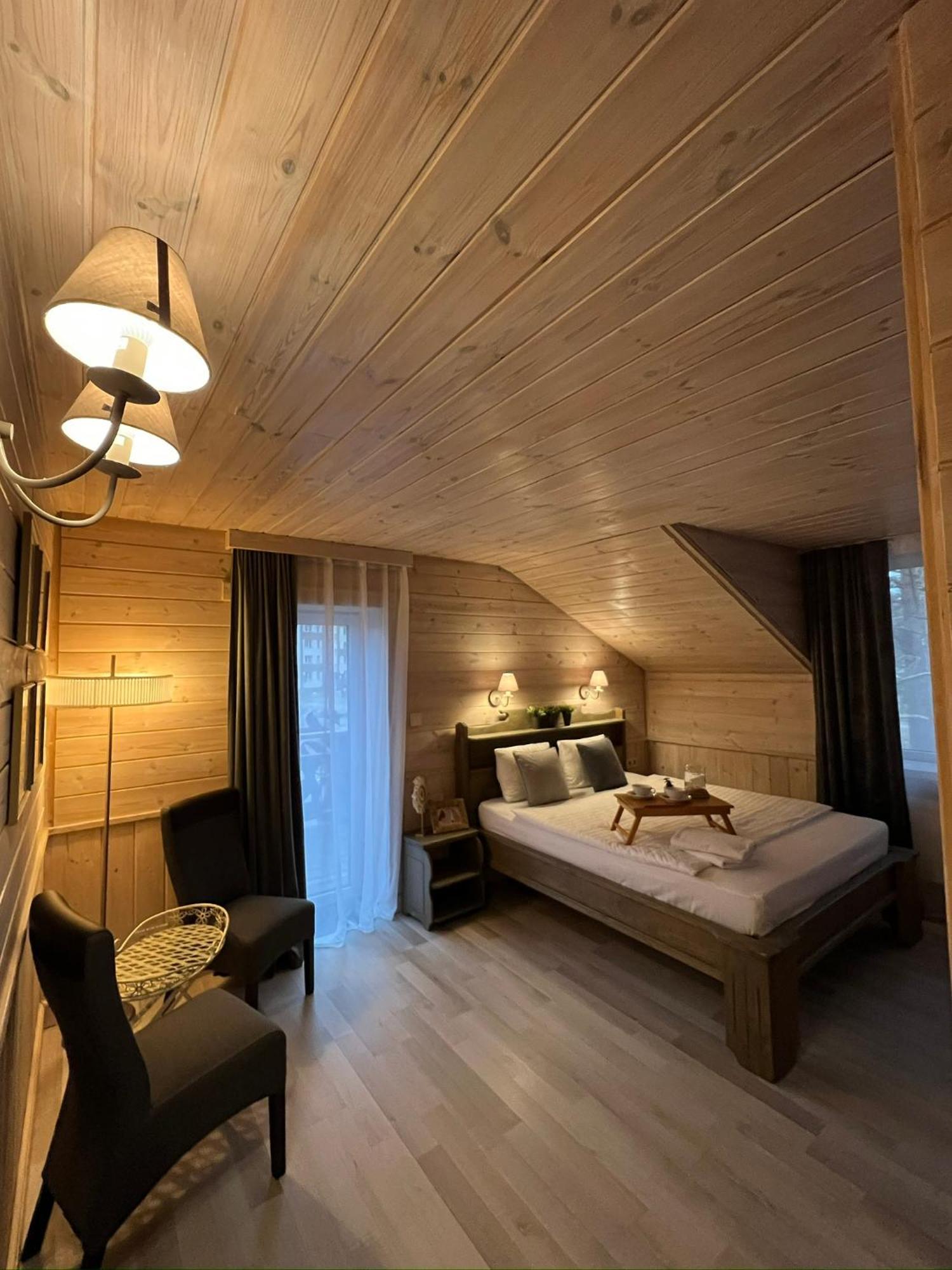 Ozolnieki Agate Hotel מראה חיצוני תמונה
